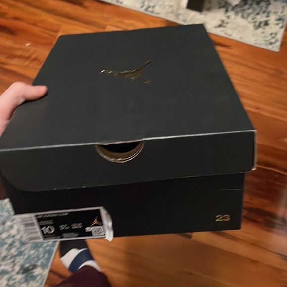 Jordan 1 retro lows pollen color way - Picture 4 of 5